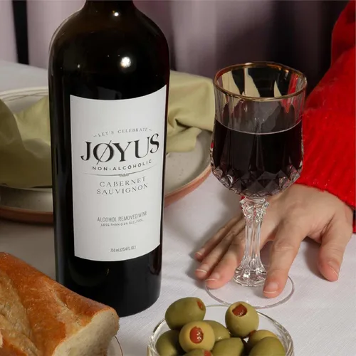 Miniatura 7 de Joyus Vino tinto sin alcohol, Cabernet Sauvignon, galardonado el mejor vino desalcoholizado de su clase, complejo y cálido, bajo en azúcar y bajo