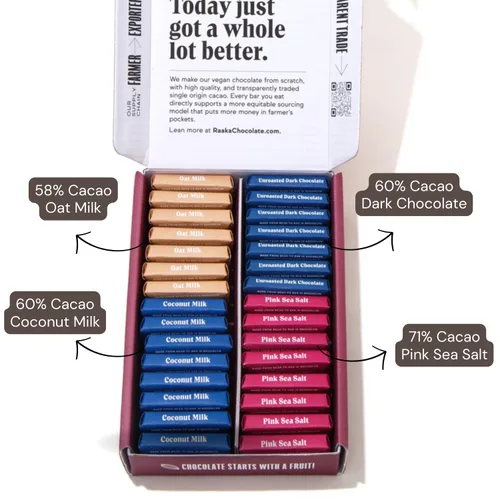 Miniatura 5 de Raaka Caja de regalo de chocolate negro Paquete variado de mini chocolate negro Orgánico, vegano, sin gluten Caja de 30 chocolates envueltos