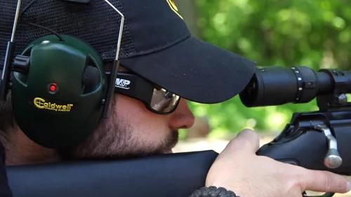 Miniatura 5 de Caldwell E-MAX Electronic Hearing Protection with Low Profile, Adjustable, 23 NRR, For Range, Shooting, and Hunting
