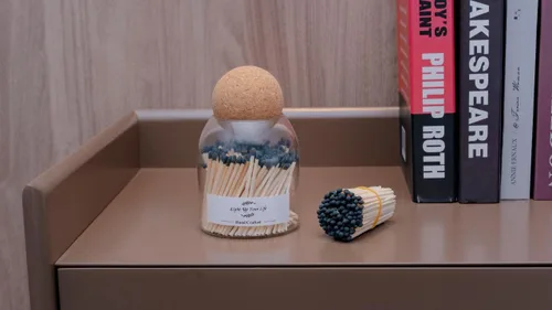 Miniatura 3 de Partidos negros incluidos (150 unidades), soporte para fósforos con golpeador, fósforos de seguridad para velas con golpeador, 150 cerillas de velas
