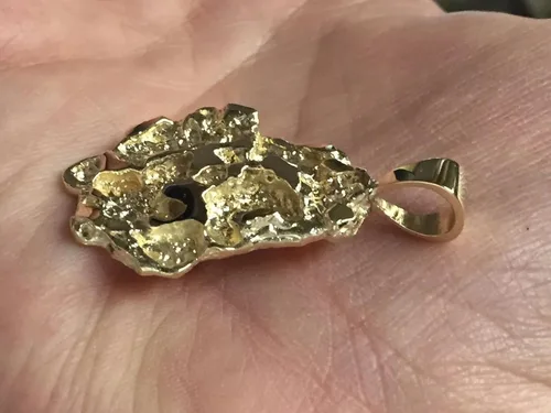 Miniatura 7 de TEX Colgante de pepita de oro amarillo de 14 k, 1.732x1.063 in