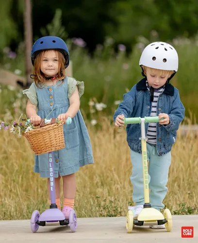 Miniatura 10 de BOLDCUBE Teeny Patinete de 3 ruedas color menta para niños y niñas de 3 a 6 años Ruedas intermitentes Altura ajustable de 53 a 70 cm Mi Lila