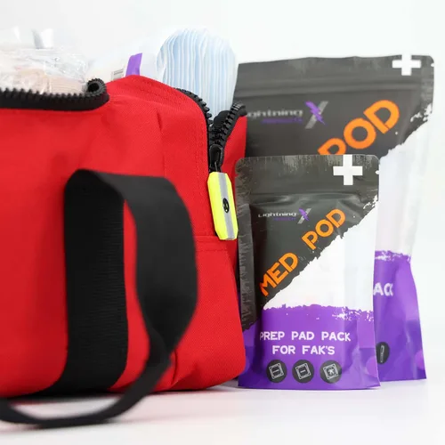 Miniatura 3 de Lightning X Value Compact Medic First Responder EMS/EMT - Bolsa de trauma con kit de llenado básico A, color rojo