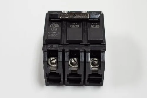 Miniatura 4 de Ge neral Electric GETHQC32060WL GE THQC32060WL 3P 60A 240V CB, negro