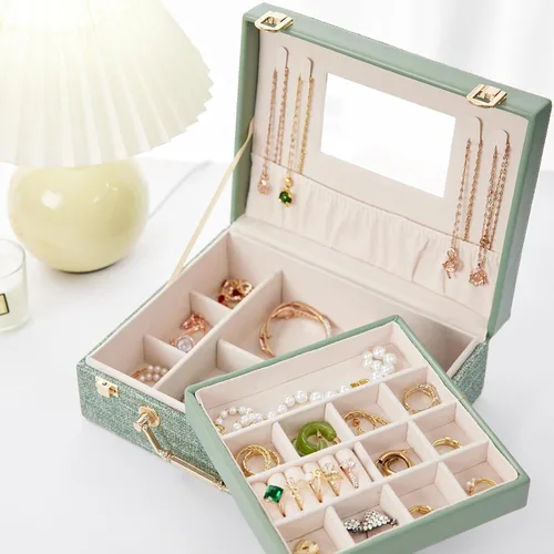 Miniatura 6 de Zumier Joyero organizador portátil para mujeres y niñas con piel sintética, caja organizadora de aretes con espejo de maquillaje para cumpleaños