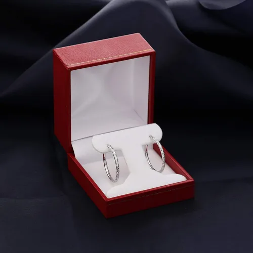 Miniatura 5 de Aretes de aro redondos grabados a mano de oro de 14 quilates con corte de diamante, 1 pulgada de diámetro