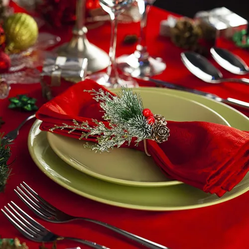 Miniatura 2 de FRAMICS Juego de 6 servilleteros de Navidad, servilleteros con cono de pino nevado con bayas rojas, hebilla de servilleta de bayas para Navidad