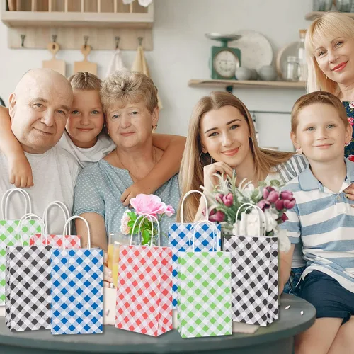 Miniatura 7 de ECOHOLA Bolsa de papel de 4 colores, 16 bolsas de regalo pequeñas, bolsa de regalo envuelta con asas para cumpleaños, baby showers, manualidades