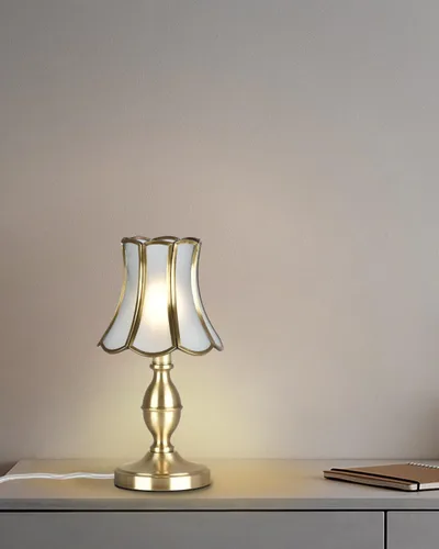 Miniatura 4 de Lámparas de escritorio retro, base con acabado de latón pulido con pantalla de vidrio esmerilado, pequeña lámpara de mesa para dormitorio, mesita