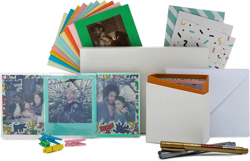 Miniatura 5 de Polaroid Originals Go - Paquete de cámara instantánea (blanco) con paquetes dobles de película y kit de PhotoBox (3 artículos)