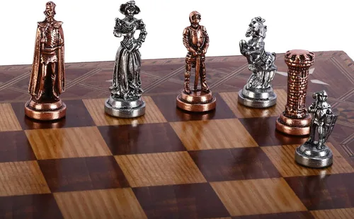 Miniatura 3 de Juego de ajedrez medieval de metal de cobre antiguo del ejército británico para adultos, piezas hechas a mano y diseño de mosaico, tablero