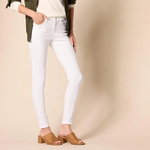 Miniatura 2 de Tienda Essentials Jeans ajustados para mujer