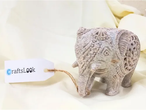 Miniatura 7 de Estatuilla de elefante tallada con escultura de elefante madre con estatua interior de bebé de 4 pulgadas, hecha a mano en Jali o calado de un solo