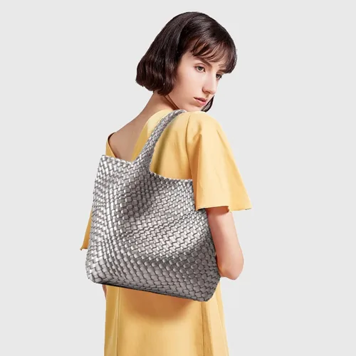 Miniatura 2 de Queenoris Bolso tejido para mujer, bolso de mano de cuero vegano grande para verano, playa, viaje, bolso y bolso retro hecho a mano
