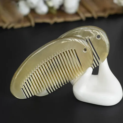Miniatura 4 de Healifty Peine de cuerno de yak para cabello de dientes anchos, peine desenredante para cabello y barba, peine natural sin estática, para mujeres