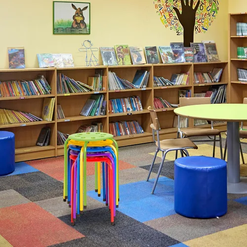 Miniatura 2 de Norwood Muebles Comerciales Taburetes Apilables para Niños y Adultos, 17.75" Altura Estándar Taburetes Portátiles Anidables de Oficina y Aula