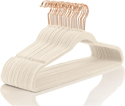 Miniatura 44 de MIZGI Perchas de Terciopelo Premium (Paquete de 50) Resistentes - Perchas de Fieltro Antideslizantes - Percha de Traje de Terciopelo Negro - Ganchos