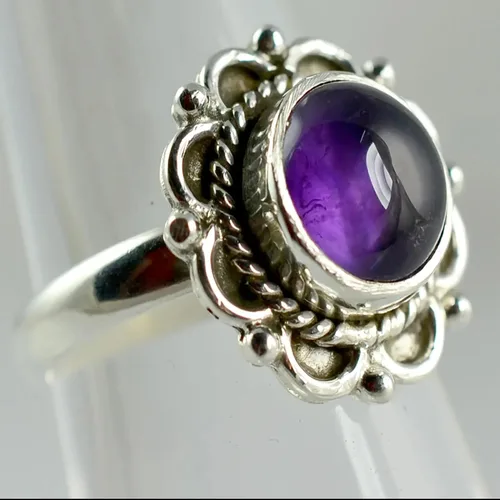 Miniatura 7 de Navya Craft Anillo de amatista, plata de ley 925, anillo de promesa para mujer, piedra preciosa redonda de amatista natural, joyería hecha a mano