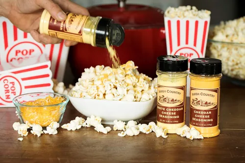 Miniatura 5 de Amish Country Popcorn Paquete variado de condimentos Queso cheddar – 5.1 oz y queso cheddar blanco – Condimento de palomitas de maíz de 3.8 onzas