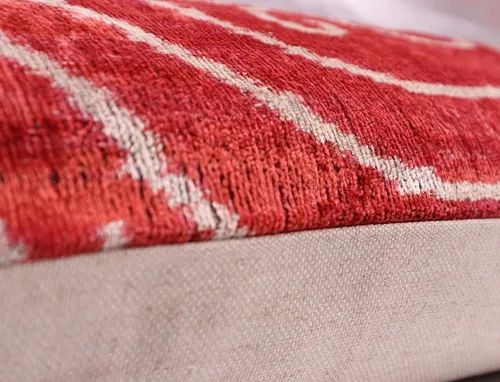 Miniatura 5 de Almohada de terciopelo hecha a mano, 16 x 24 pulgadas, inserto de plumas de plumón de alta calidad, diseño geométrico con colores rojo, naranja