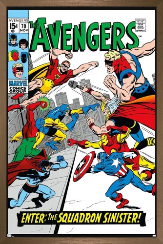 Trends International Marvel Comics - Póster de pared de Avengers #70 Versión con marco de bronce