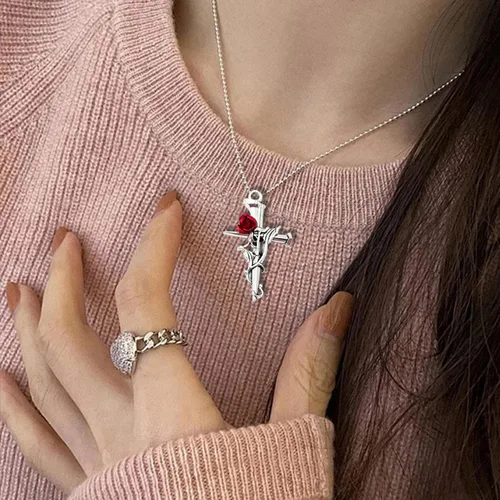 Miniatura 4 de 40 dijes de rosas cruzadas, colgantes de espinas góticas de aleación, dijes de flores de espinas esmaltadas, colgantes en forma de rosa para el día