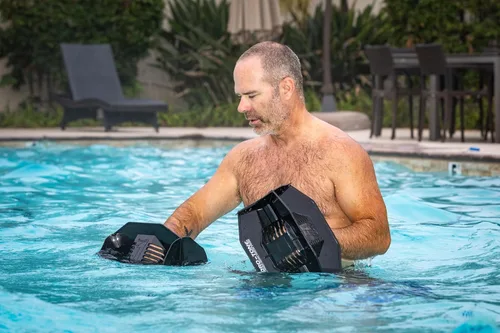 Miniatura 6 de Hydro Tone Hydro-Bell - Par de mancuernas para ejercicio de piscina, pesas de agua acuática para entrenamiento de fuerza funcional, resistente a