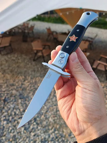 Russian Finka-NKVD KGB - Cuchillo de bolsillo plegable, hoja de acero pulido de espejo de 3.74 pulgadas, mango de resina con incrustaciones de