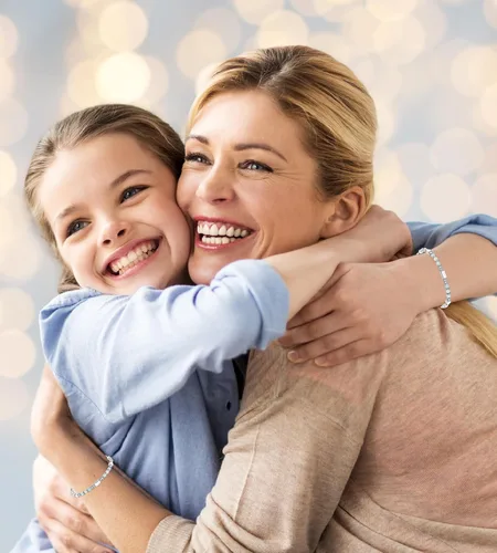 Miniatura 4 de AryaHozel Regalos de Navidad Calcetines Navideños para Adolescentes y Niños, Pequeñas Pulseras de Cuentas de Piedras Preciosas para Mujeres