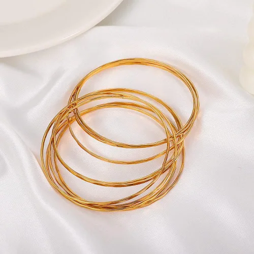 Miniatura 4 de Choistily Pulseras apilables de oro para mujer, juego de pulseras multiindias para adolescentes y niñas, pulseras lisas de cable en capas, pulseras