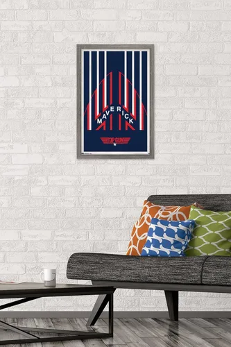 Miniatura 2 de Trends International Top Gun - Póster de pared de casco Maverick, 14.725 x 22.375 pulgadas, versión enmarcada de madera de granero