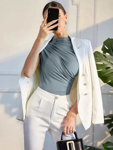 Miniatura 3 de Milumia Camisetas sin mangas con pliegues laterales para mujer, camisetas de verano sin mangas de moda 2024