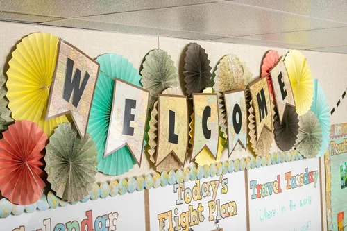 Miniatura 5 de Teacher Created Resources Travel The Map Hanging Paper Fans (TCR77034)