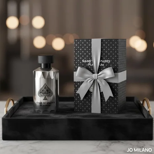Miniatura 4 de Jo Milano Game of Spades Platinum Parfum Spray 3.4 oz (3.4 fl oz) Almizcle, ámbar, Oud, polvo, cálido, aroma a especias, fragancia de larga
