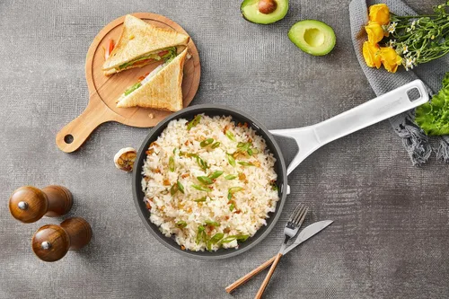 Miniatura 7 de MSMK Cacerola esmaltada de cerámica sin PFAS de 2.5 cuartos de galón con tapa de vidrio templado, arroz quemado también antiadherente, apto para Gris