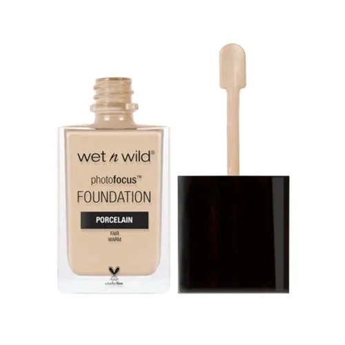 Miniatura 2 de wet n wild - Base líquida Photo Focus con acabado mate Buff Bisque, vegana y libre de crueldad animal