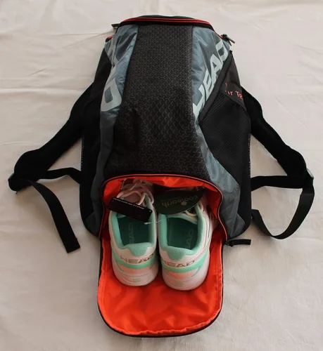 Miniatura 4 de Mochila de Tenis HEAD Tour Team, Bolsa de Transporte para 2 Raquetas con Correas Acolchadas para el Hombro y Compartimento para Zapatos - Negro/Gris.