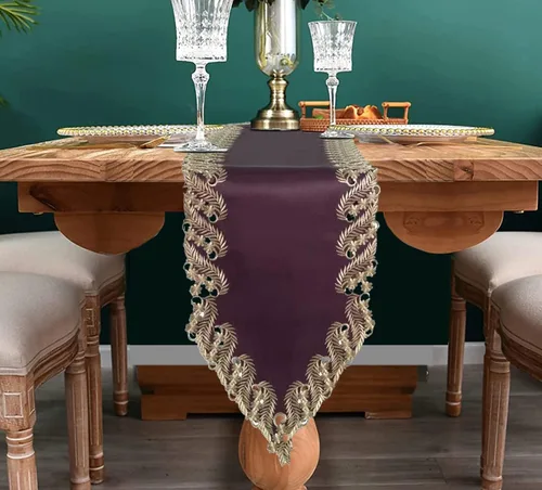 Miniatura 5 de DECOZEN Camino de Mesa Navideño Dorado con Ciruela – Bufanda Decorativa Bordada para Comedor y Tocador para Mesas Navideñas, Bodas y Fiestas – 14 x