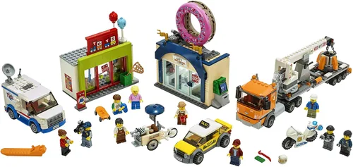 Miniatura 2 de LEGO City Donut Shop Opening 60233 - Apertura de tienda para construir y jugar con taxi de juguete, camioneta y camión con grúa, fácil construcción