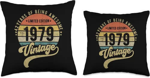 Miniatura 3 de Reto Vintage 42nd Birthday, 1979 Limited edition 42 years Throw Pillow