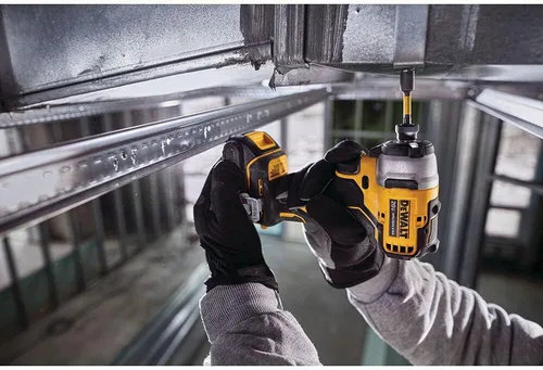 Miniatura 6 de DEWALT ATOMIC 20V MAX* Destornillador de impacto, inalámbrico, kit compacto, 2 baterías, 1/4 pulgadas (DCF809C2)