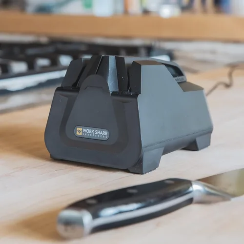 Miniatura 2 de Afilador de cuchillos eléctrico Work Sharp para cocina - Prepare los cuchillos para barbacoas y asados - Cabe en el cajón de la cocina, afila cada