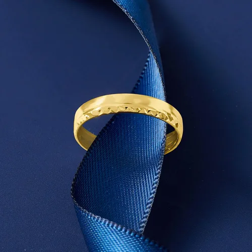 Miniatura 6 de Ross-Simons Anillo italiano de oro amarillo de 14 quilates con corte diamante y pulido