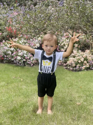Miniatura 26 de Ropa divertida para el primer cumpleaños para bebé, ropa para bebé, con corbatín, mameluco, pantalones, conjunto de tirantes, trajes de pastel