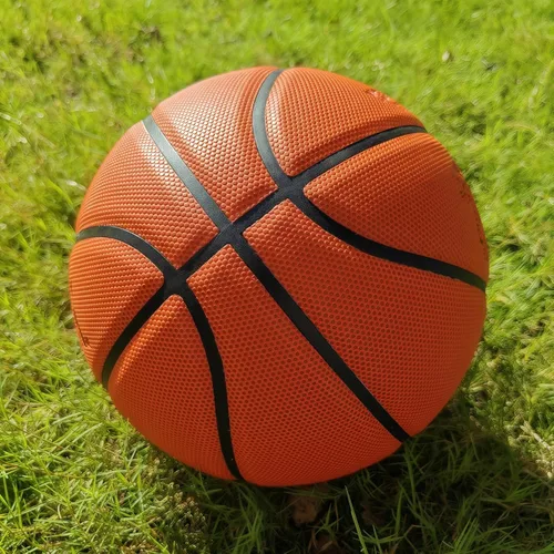 Miniatura 3 de Balón de Baloncesto Grabado para Interior y Exterior para Hijo, Nieto, Hija - Regalo Personalizado de Baloncesto, Regalo de Navidad y Cumpleaños