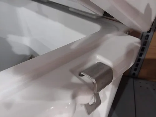 Miniatura 5 de Soporte de bloqueo de seguridad para refrigerador RTIC 20 Ice Chest Overbend