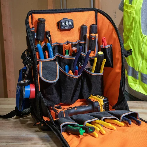 Miniatura 7 de Klein Tools 62482 - Mochila para herramientas Tool-Station Pro, organizador resistente con 27 bolsillos, interior grande, fondo moldeado, bolsa