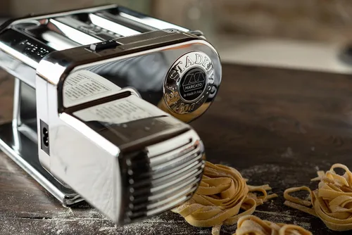 Miniatura 2 de MARCATO Máquina de pasta Ampiamotor 110V Made in Italy, acero cromado. El juego incluye Ampia 150, manivela, abrazadera, motor Pastadrive y manual