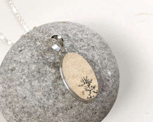 Miniatura 5 de Dendritic Agate pendant, Leaf jasper pendant, Scenic yellow dendritic agate, Oval rough stone pendant, Desert storm pendant, Natural stone