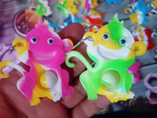 Miniatura 3 de Paquete de 24 juguetes divertidos de burbujas para niños, niños, aulas, estudiantes, regalos de profesores, recuerdos de fiesta de cumpleaños